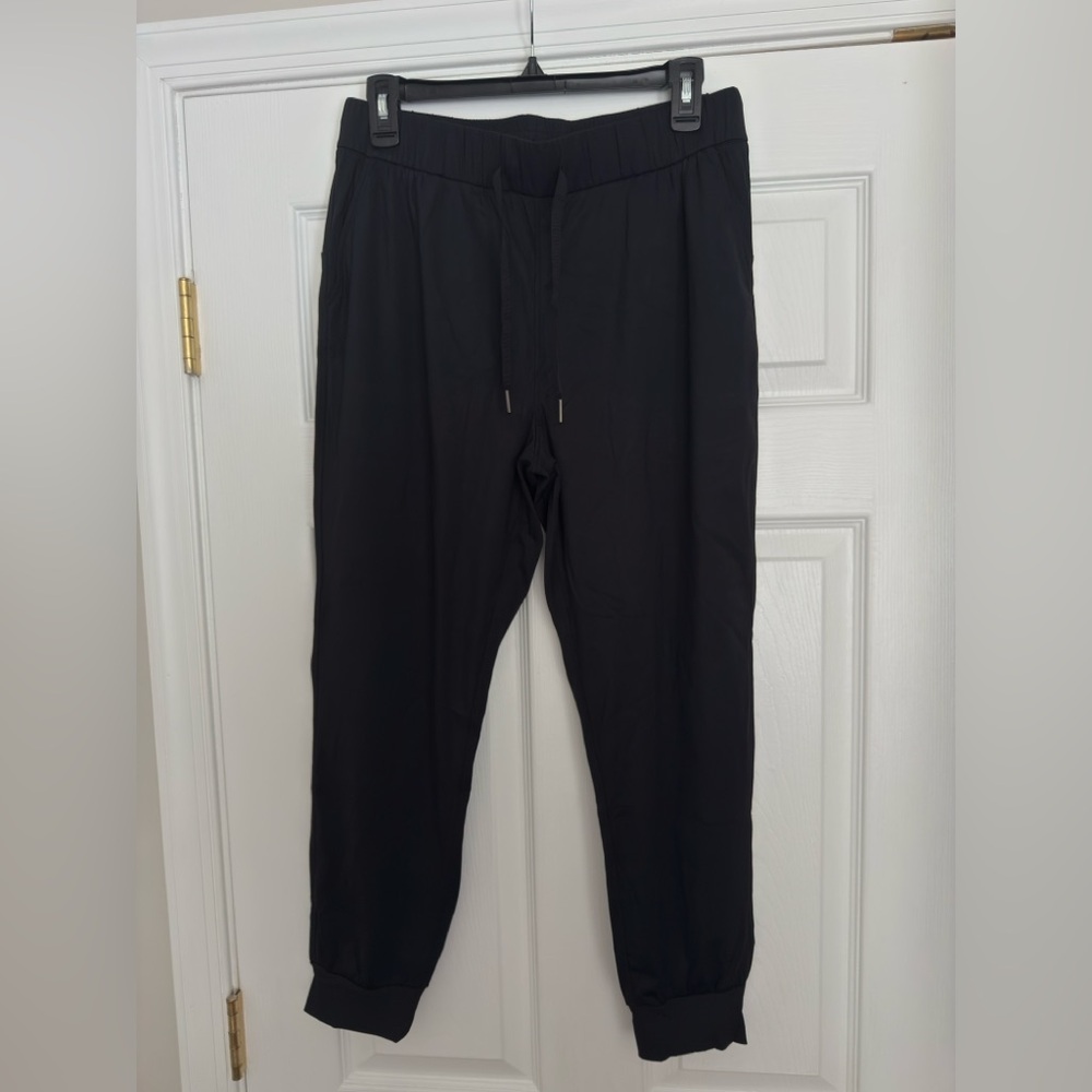 Women’s Black Jogger Pants